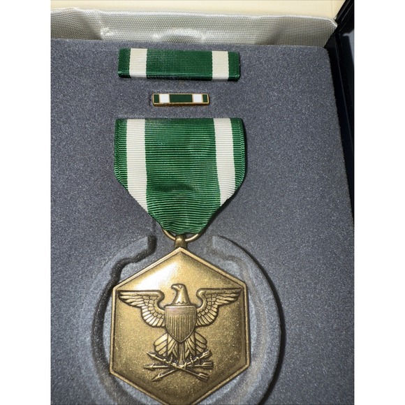 US Army Commendation Military Bronze Medal Green White Ribbon Military Merit3917 - Picture 2 of 4